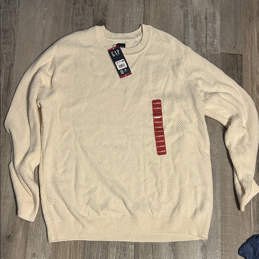 GAP Men’s Cream Crewneck Textured Knit Sweater